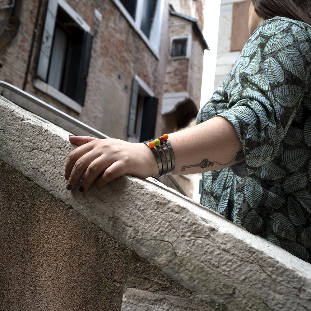 Bangles Solitario - Canna di fucile con texture limata - immagine 2
