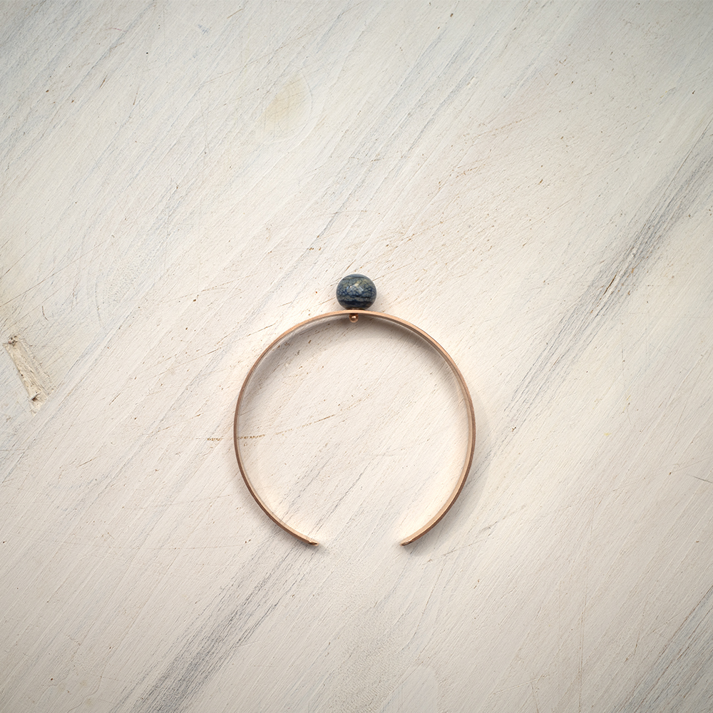 Bangles Solitario - Oro rosa con texture limata a righe